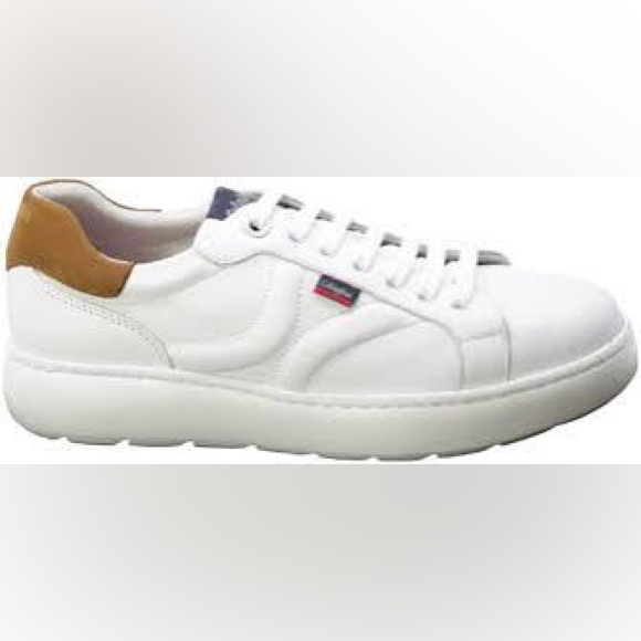 NEW!! Men’s Callaghan Yelana 54801 Sneaker Size 40EU/7.5US - Picture 1 of 4